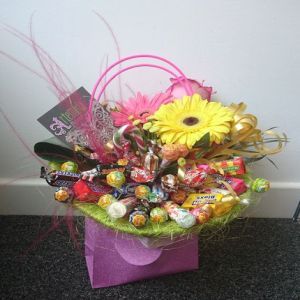 sweetie_bouquet_with_flowers.jpg